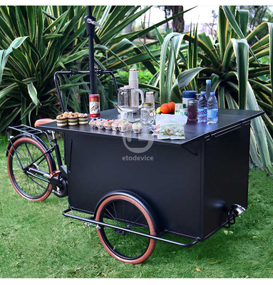 Experimente o encanto da refeição móvel do condado de Los Angeles com carrinhos de comida de triciclos