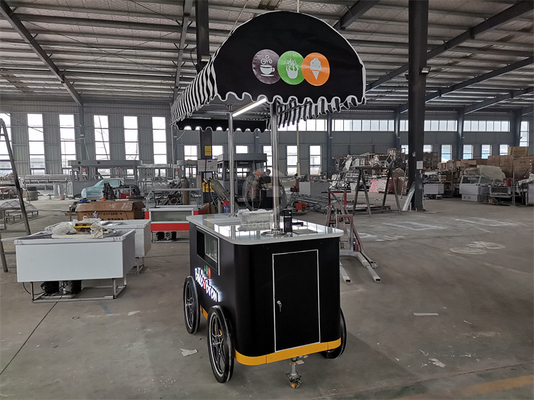 Carrinho móvel de sorvetes de novo estilo com luz LED Itália Carrinho de gelados Carrinho de sorvetes de boa qualidade Carrinho com CE