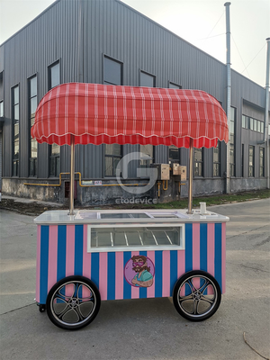 Carrinho móvel de gelado italiano com freezer de exposição Carrinho de stand de gelado