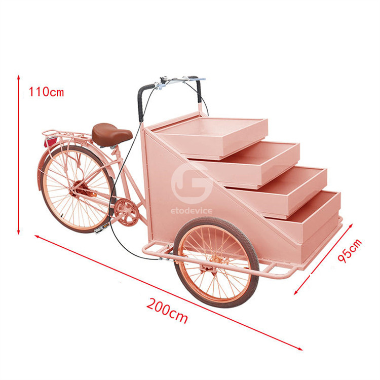 Carrinho de comida ao ar livre com matéria-prima de soja e bicicleta de carga elétrica de três rodas